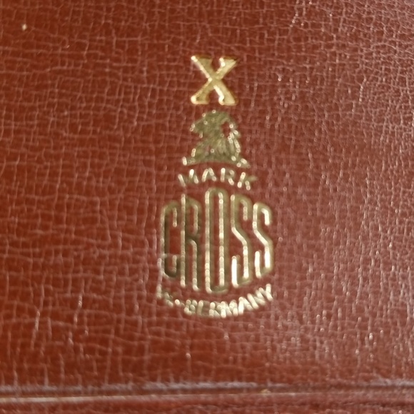 New Mark Cross Bifold Wallet With Snap Pocket - Picture 5 of 8